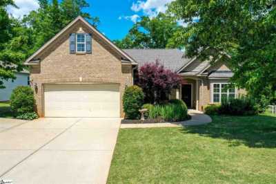 Home For Sale in Piedmont, South Carolina