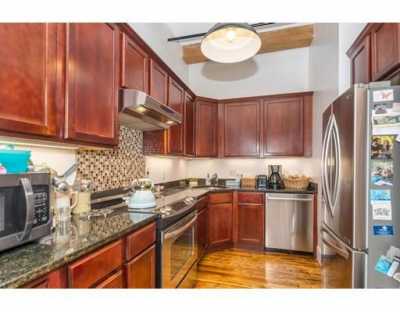 Condo For Sale in Lowell, Massachusetts