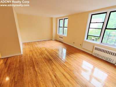 Condo For Rent in Bronx, New York