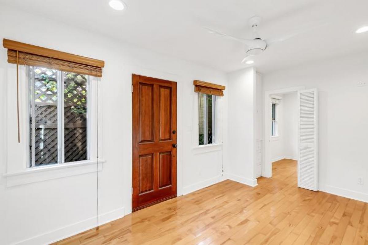 Picture of Apartment For Rent in Culver City, California, United States