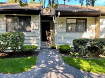 Home For Sale in Yorktown Heights, New York