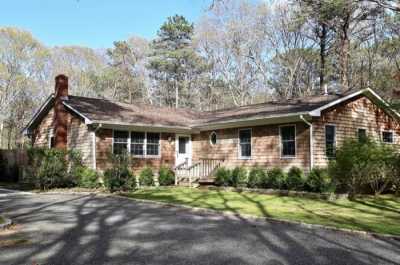 Home For Sale in East Hampton, New York