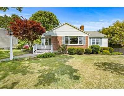 Home For Sale in Canton, Massachusetts