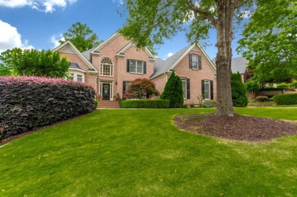 Picture of Home For Sale in Roswell, Georgia, United States