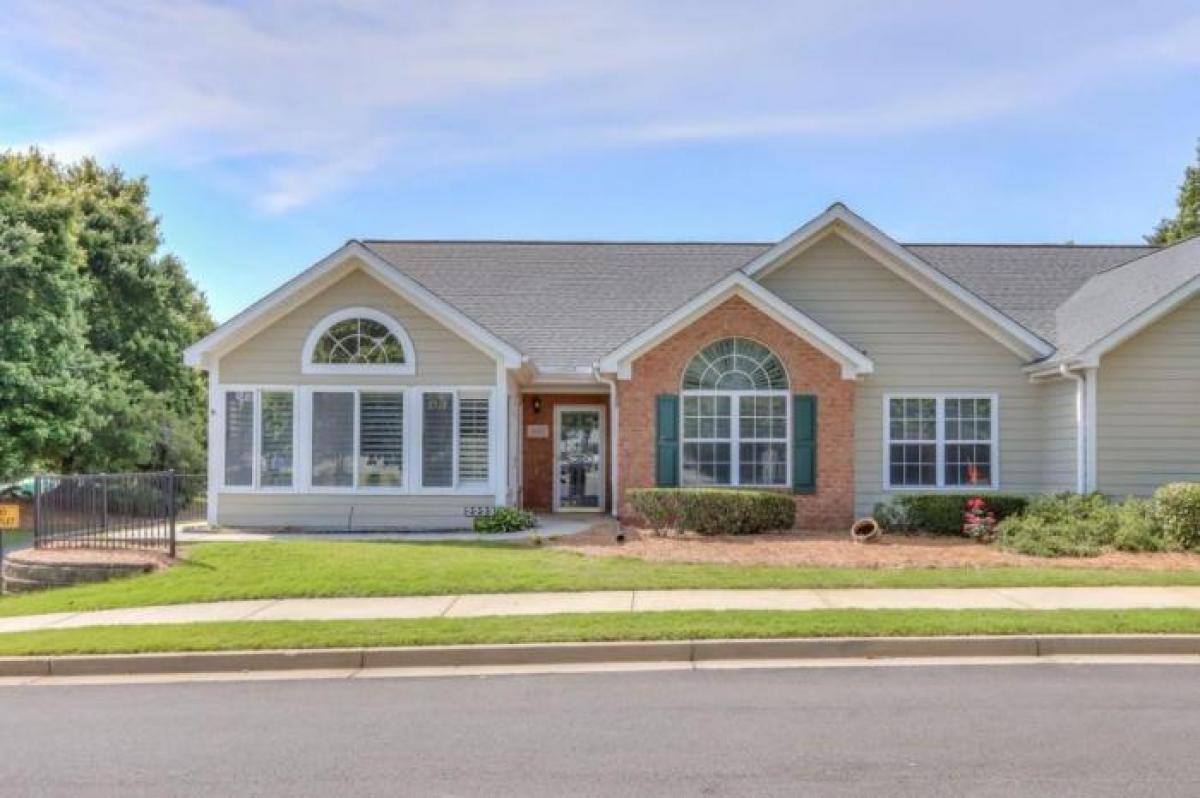 Picture of Condo For Sale in Roswell, Georgia, United States