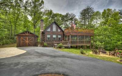 Home For Sale in Mc Caysville, Georgia