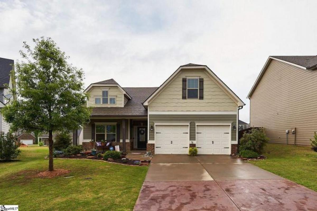 Picture of Home For Sale in Simpsonville, South Carolina, United States
