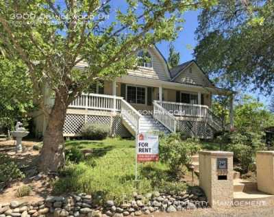 Home For Rent in Fair Oaks, California