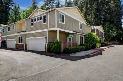 Home For Sale in Bothell, Washington