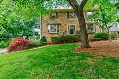Home For Sale in Kennesaw, Georgia