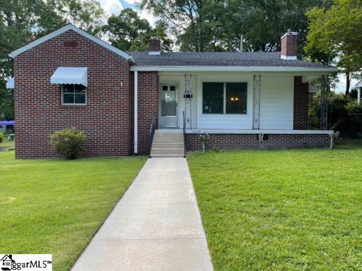 Picture of Home For Sale in Greenwood, South Carolina, United States