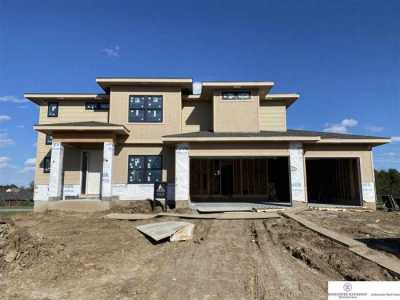 Home For Sale in Papillion, Nebraska