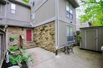 Condo For Sale in Indianapolis, Indiana
