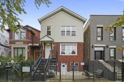 Multi-Family Home For Sale in Chicago, Illinois