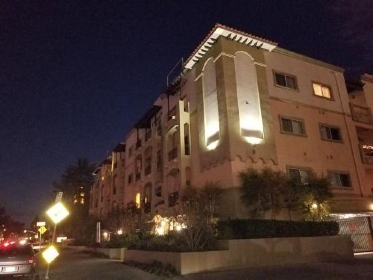 Picture of Condo For Rent in North Hollywood, California, United States