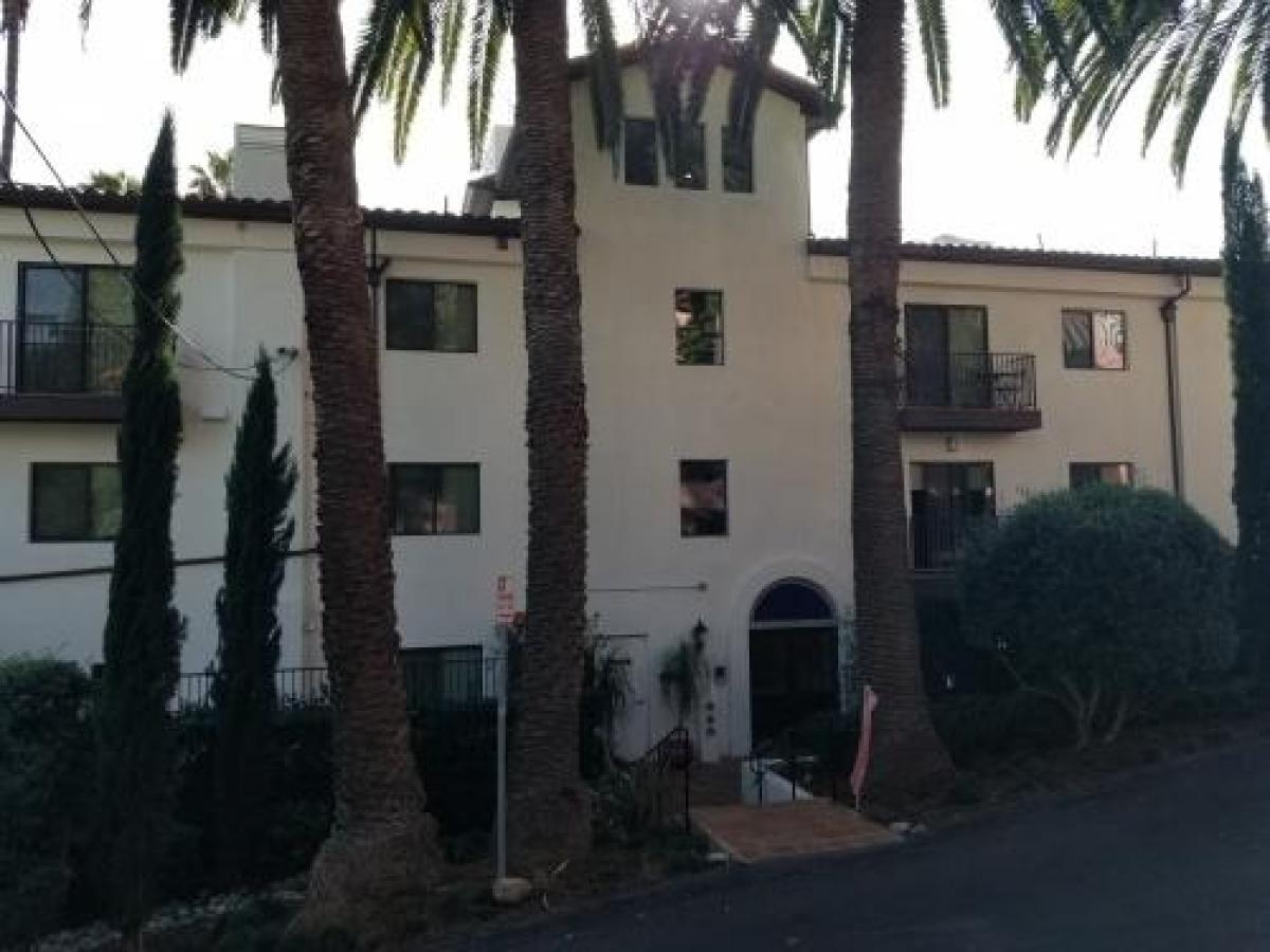 Picture of Condo For Rent in Hollywood, California, United States