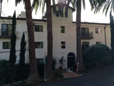 Condo For Rent in Hollywood, California