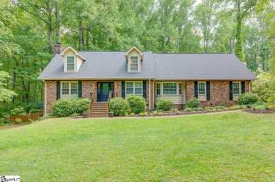 Home For Sale in Easley, South Carolina
