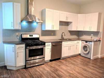 Apartment For Rent in Somerville, Massachusetts