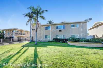 Apartment For Rent in Arcadia, California