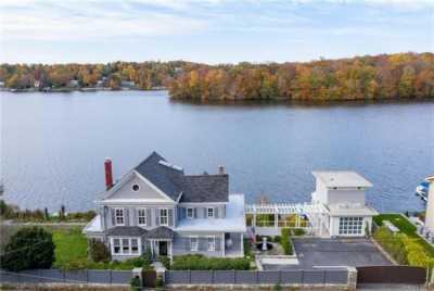 Home For Sale in Mahopac, New York