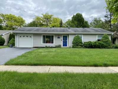 Home For Sale in Bolingbrook, Illinois