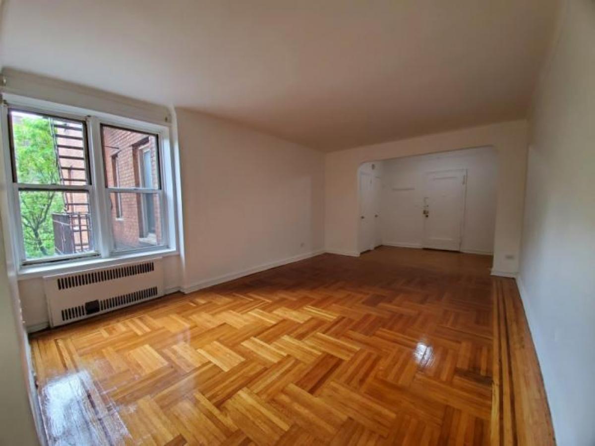 Picture of Apartment For Rent in Sunnyside, New York, United States