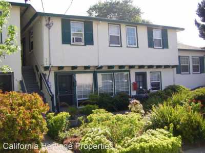 Apartment For Rent in San Carlos, California
