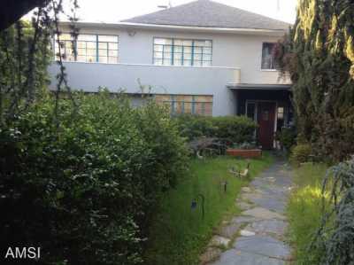 Home For Rent in Oakland, California