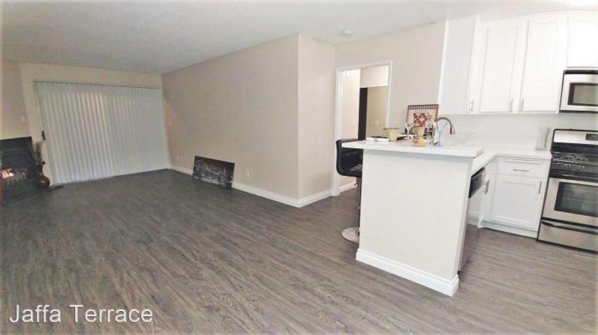 Picture of Apartment For Rent in Toluca Lake, California, United States