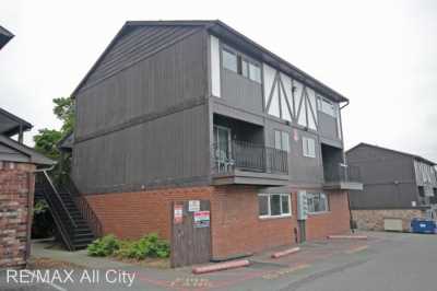 Home For Rent in Seatac, Washington