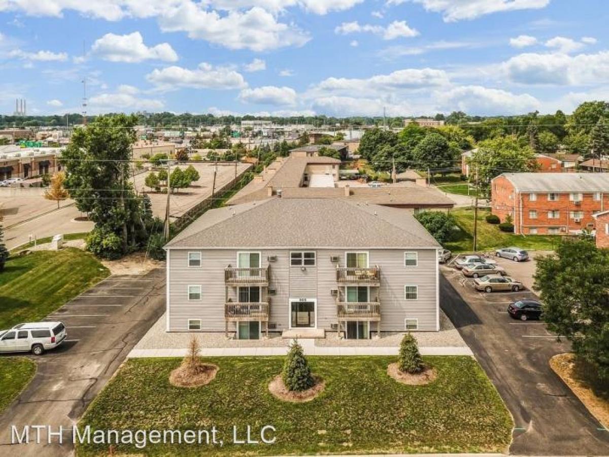 905 Coolidge, Lansing, Michigan, United States Apartments For Rent at