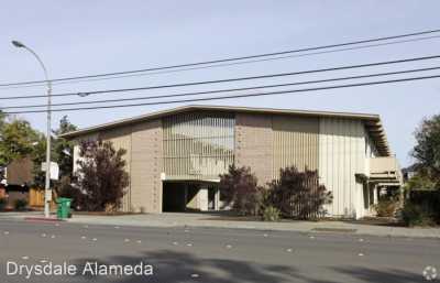 Apartment For Rent in 