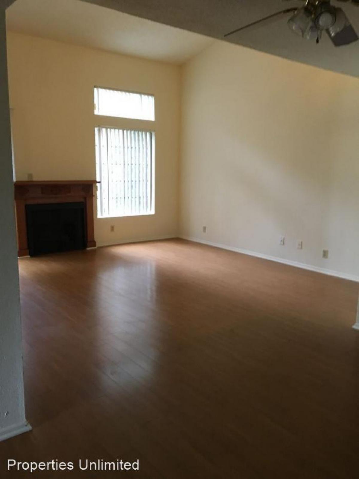 Picture of Apartment For Rent in Valley Village, California, United States