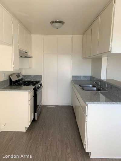 Apartment For Rent in Hawthorne, California