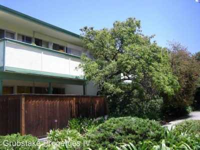 Apartment For Rent in San Mateo, California