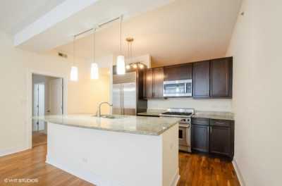 Apartment For Rent in Evanston, Illinois
