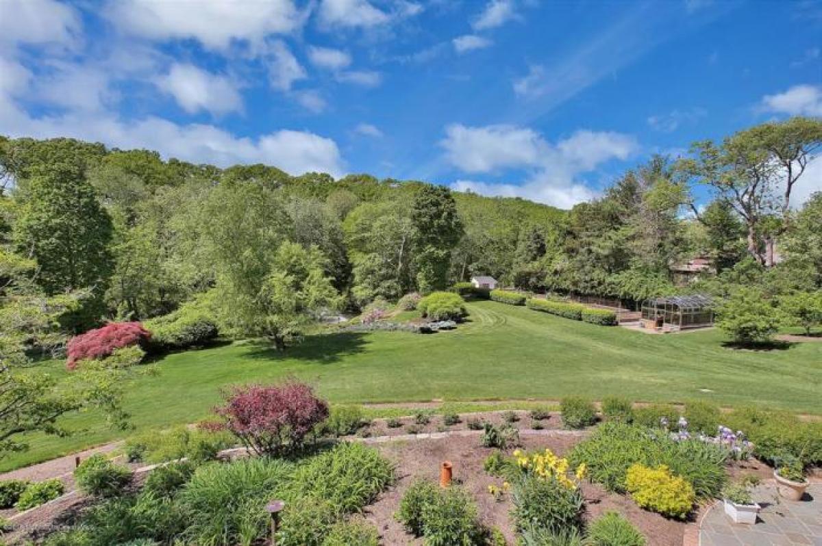 Picture of Home For Sale in Brielle, New Jersey, United States