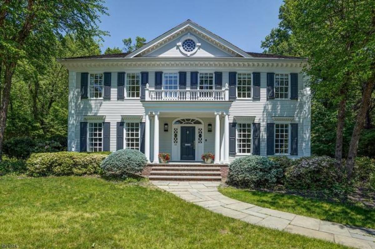 Picture of Home For Sale in Summit, New Jersey, United States