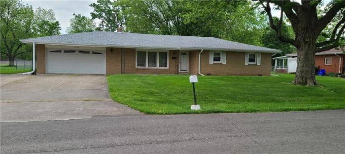 Picture of Home For Sale in Anderson, Indiana, United States