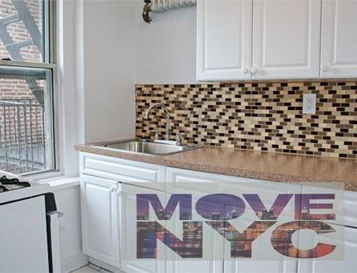 Picture of Apartment For Rent in Jackson Heights, New York, United States
