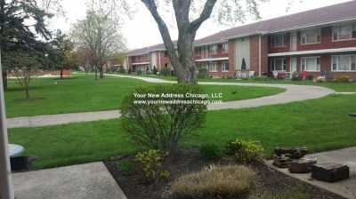 Condo For Rent in Des Plaines, Illinois
