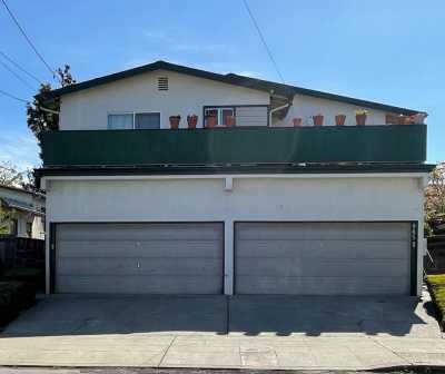 Apartment For Rent in Albany, California