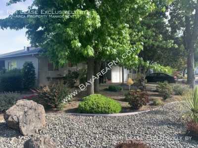 Apartment For Rent in Menlo Park, California