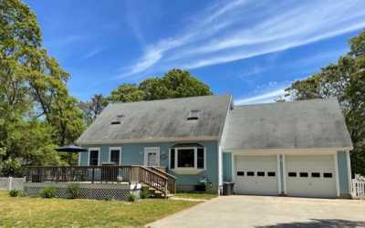 Home For Sale in Oak Bluffs, Massachusetts