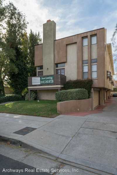 Apartment For Rent in Northridge, California