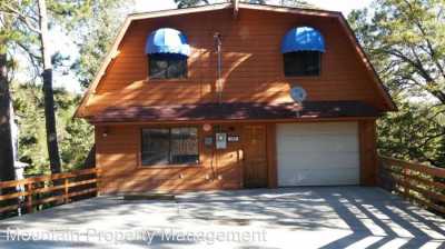 Home For Rent in Twin Peaks, California