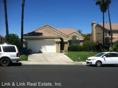 Home For Rent in Vacaville, California