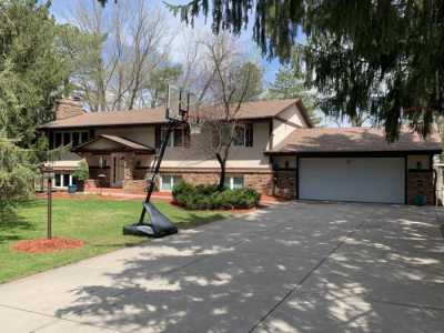 Home For Sale in Woodbury, Minnesota