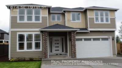 Home For Rent in Renton, Washington